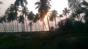 Отель Sun n Tan Beach Home  Kannur